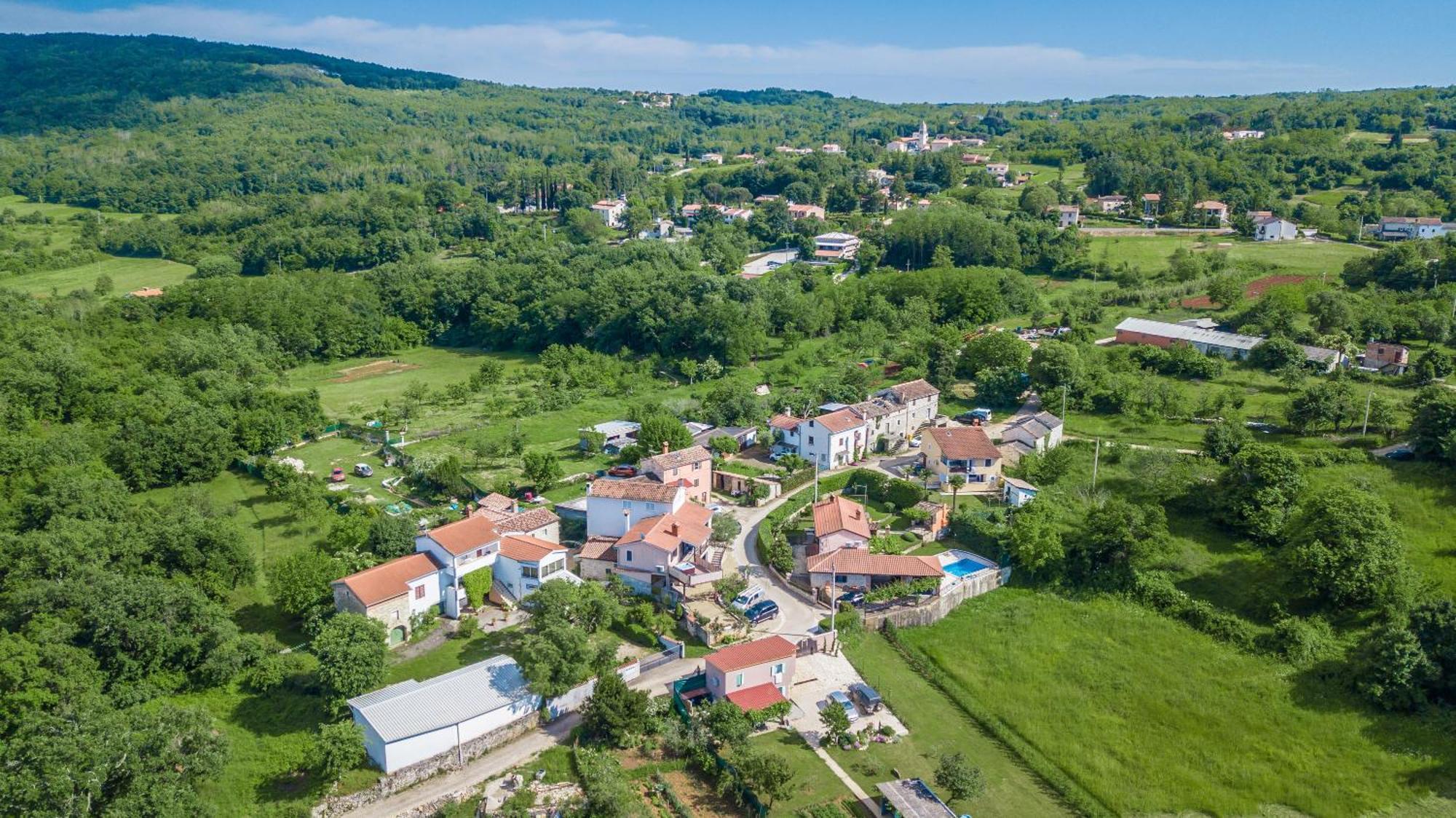 Villa Michelle Karojba Exterior foto